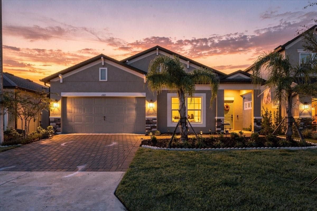 Single Family Residence at 4885 FOXGLOVE CIR, LAKELAND, photo 31 of 41