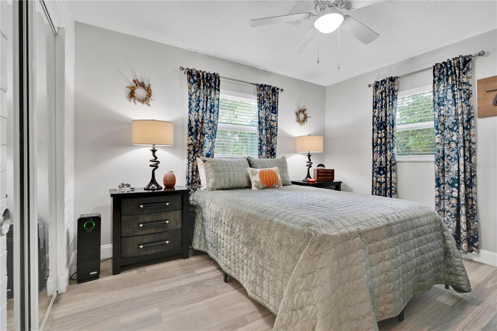 Single Family Residence at 705 NE 44TH AVE, OCALA, photo 5 of 32