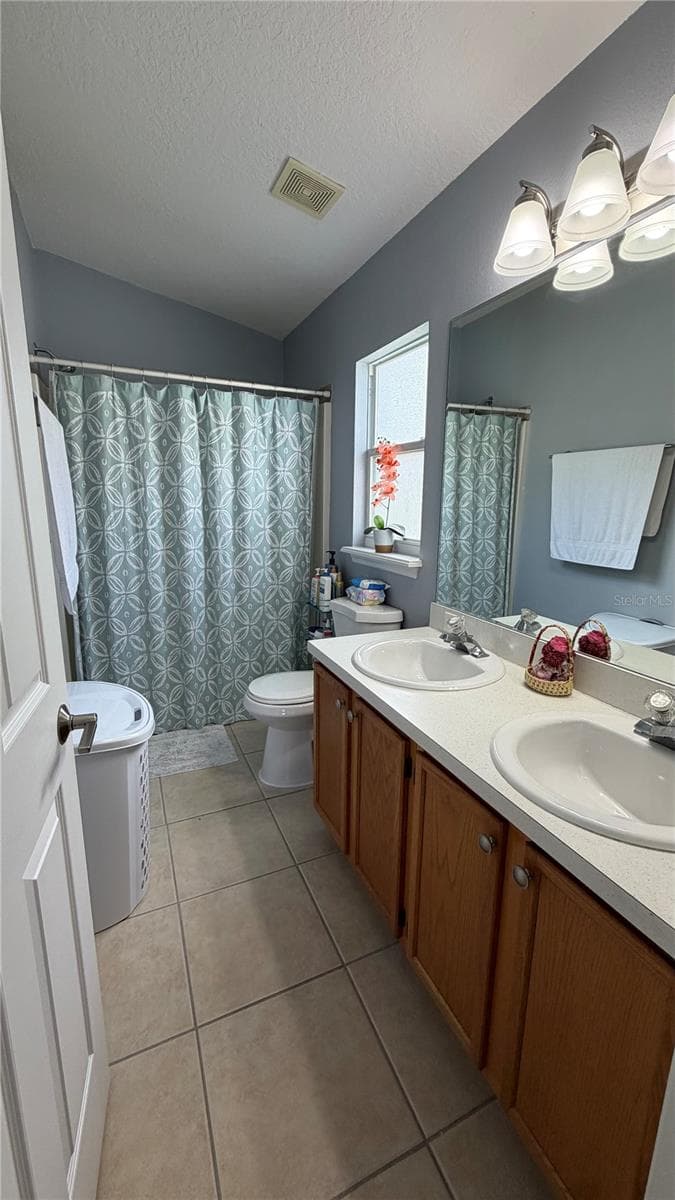 Single Family Residence at 952 CLEAR CREEK CIR, CLERMONT, photo 13 of 38