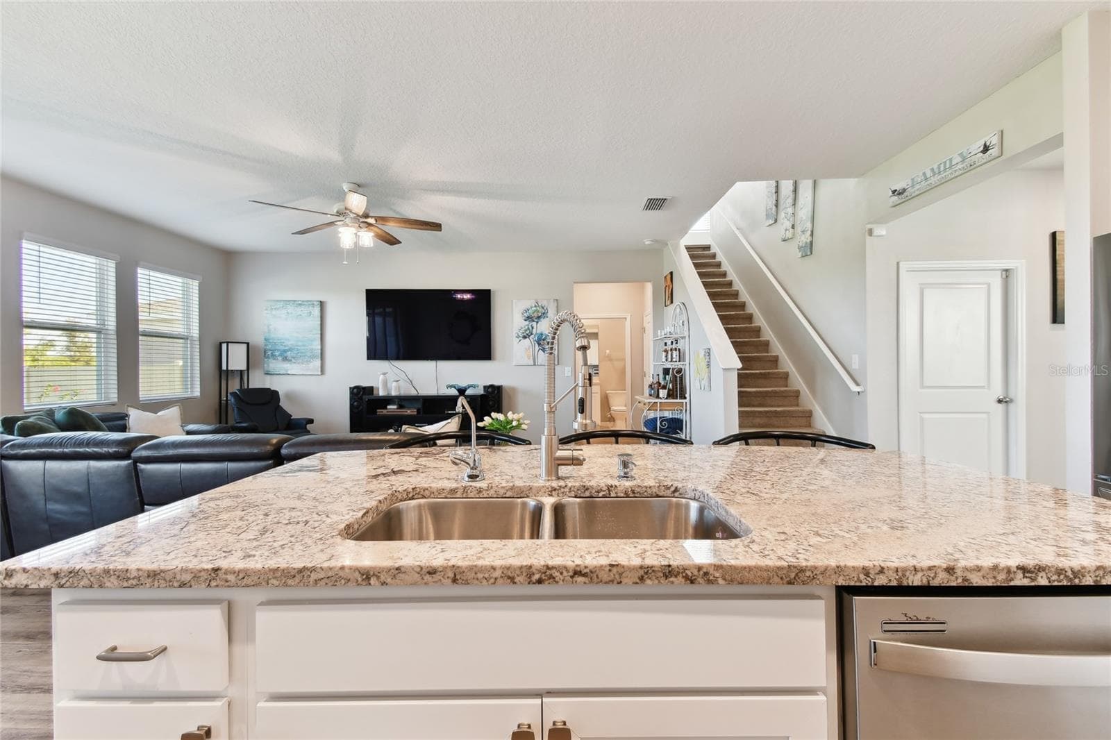 Single Family Residence at 10741 CHARLOTTE DR, PARRISH, photo 14 of 83