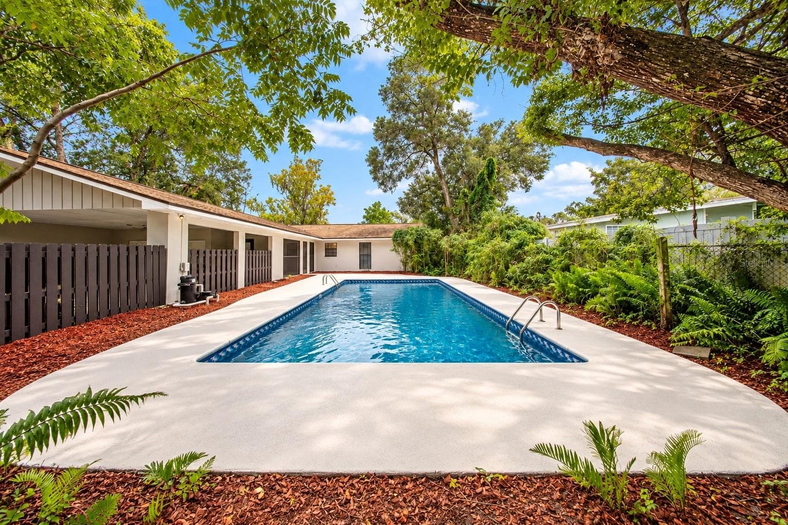 Single Family Residence at 501 CAMELIA LN, DELAND, photo 5 of 25