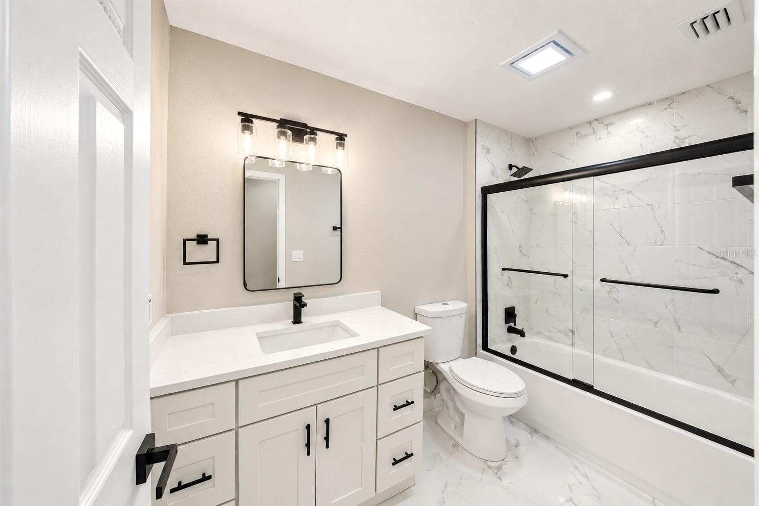 Single Family Residence at 501 CAMELIA LN, DELAND, photo 21 of 25
