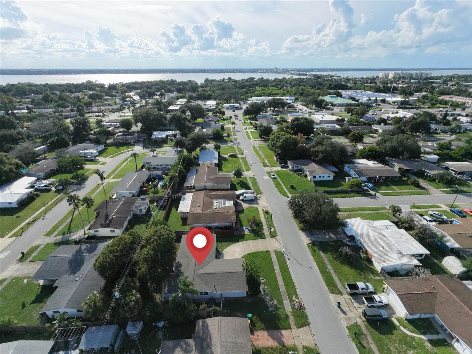 Single Family Residence at 105 CARIB DR, MERRITT ISLAND, photo 2 of 25