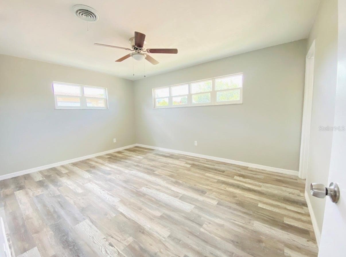 Single Family Residence at 105 CARIB DR, MERRITT ISLAND, photo 15 of 25