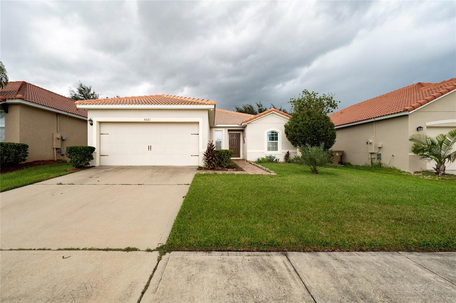 Single Family Residence at 3021 SANGRIA ST, KISSIMMEE, photo 4 of 33