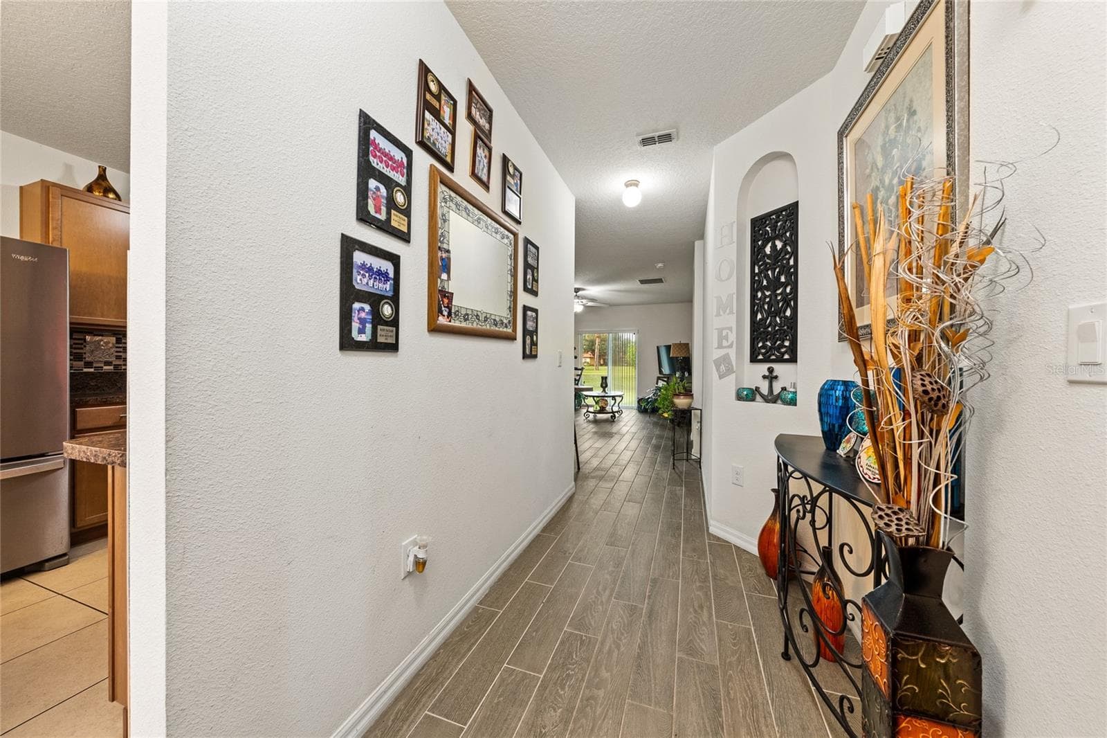 Single Family Residence at 3021 SANGRIA ST, KISSIMMEE, photo 8 of 33