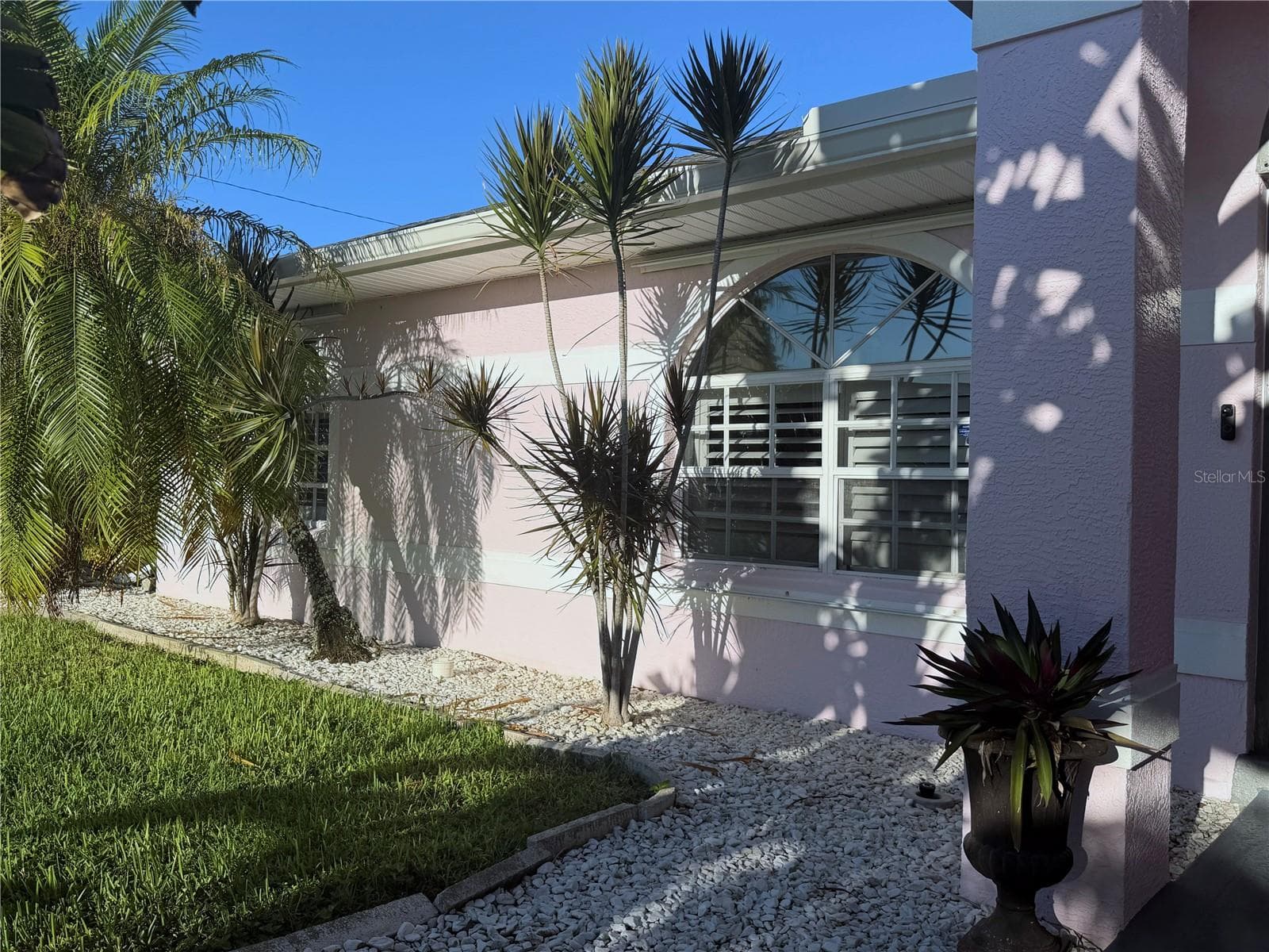 Single Family Residence at 1943 SE 8TH PL, CAPE CORAL, photo 3 of 51