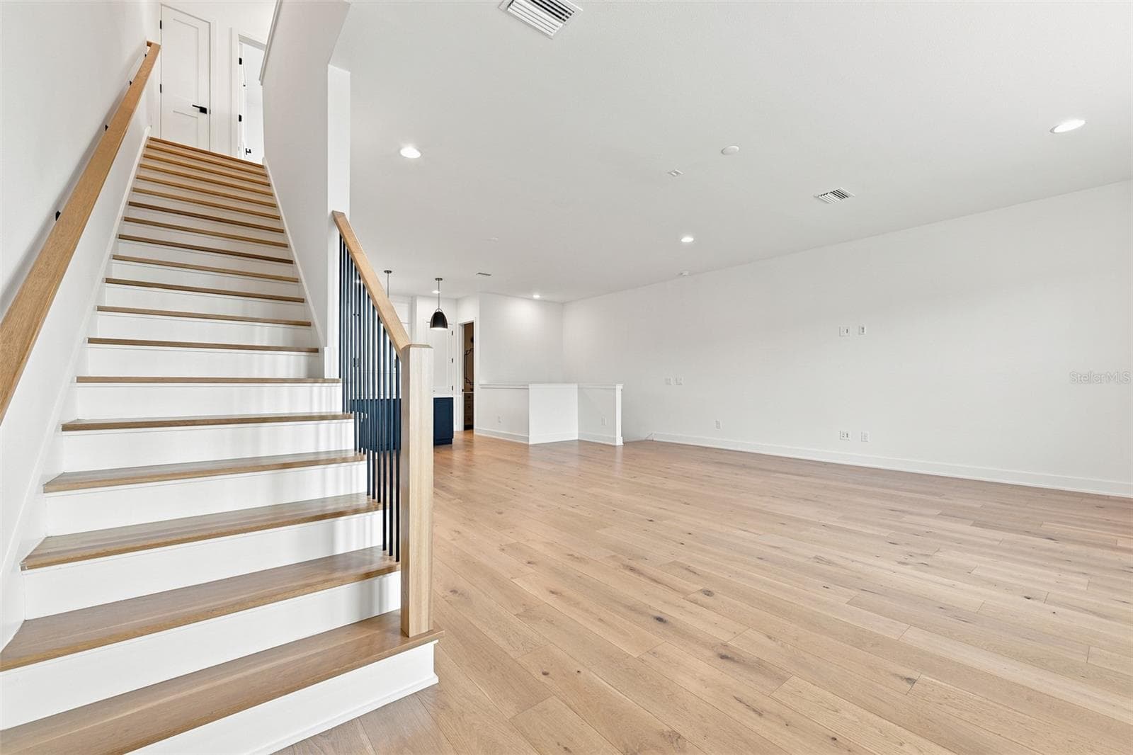 Townhouse at 4324 W GRAY ST #2, TAMPA, photo 11 of 45