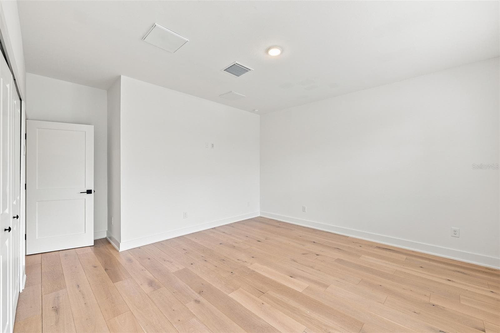 Townhouse at 4324 W GRAY ST #2, TAMPA, photo 14 of 45