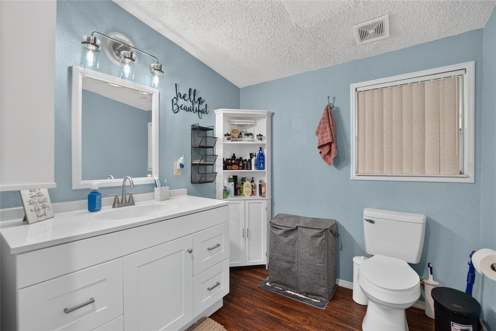 Manufactured Home at 3902 TOPRECA DR, PLANT CITY, photo 19 of 31