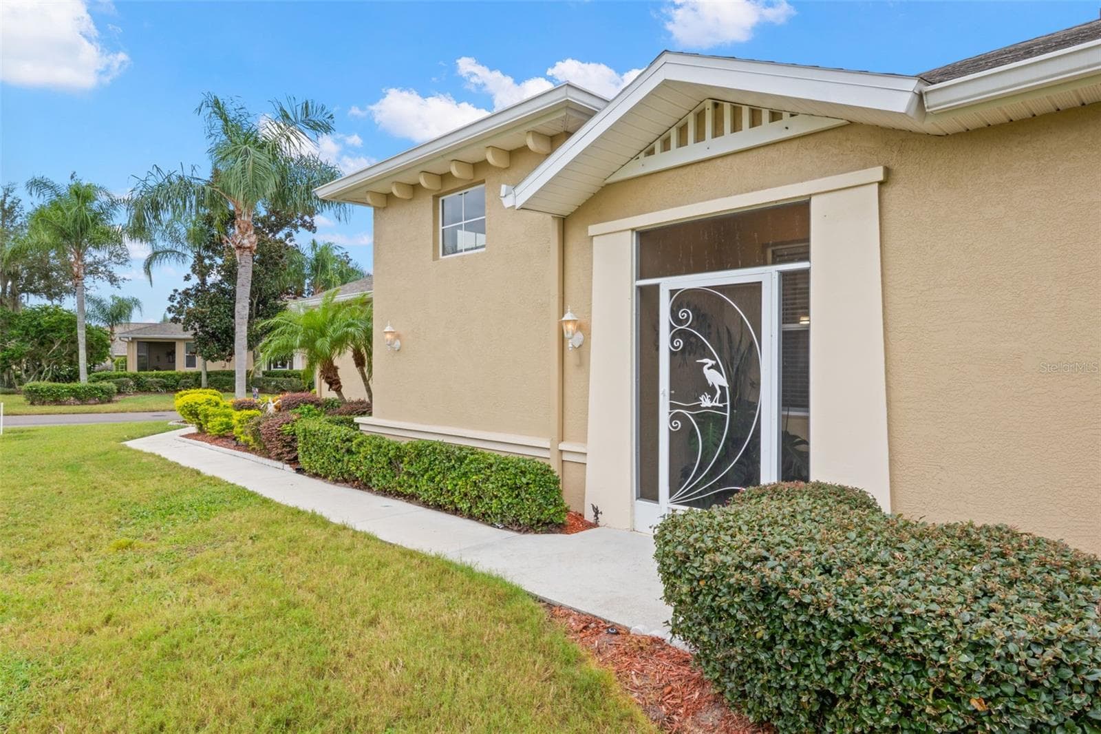 Front Door Entry - 2057 INVERNESS GREENS DR, SUN CITY CENTER