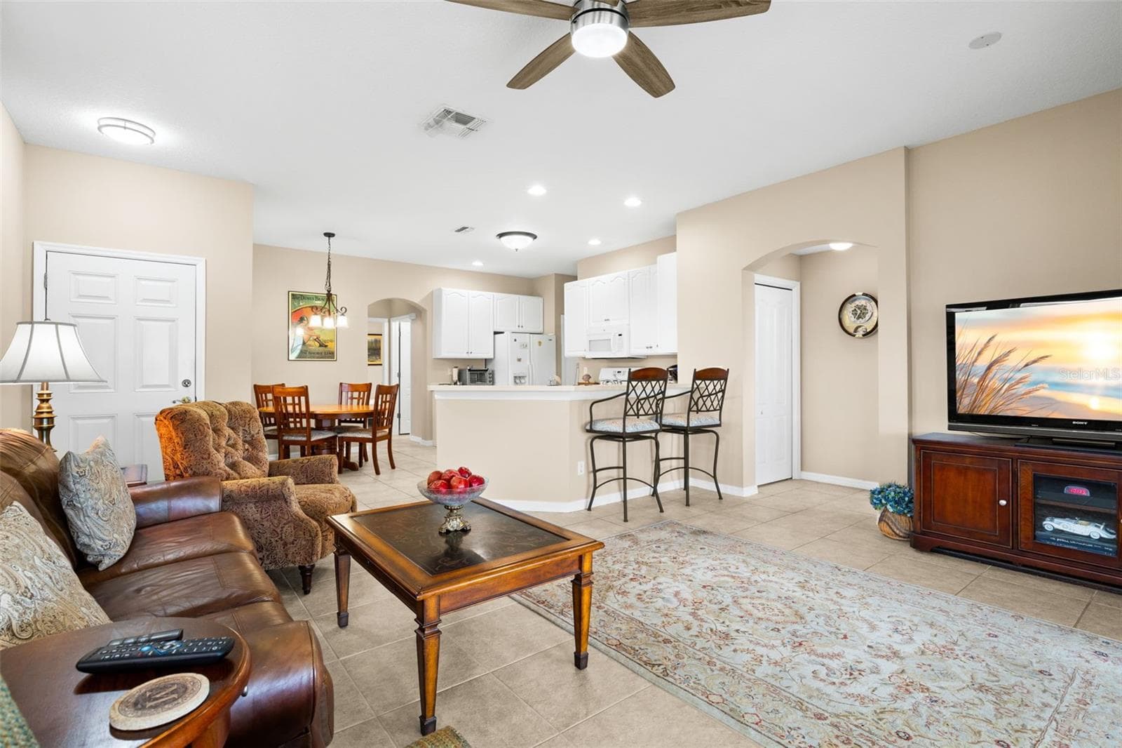 Great Room - 2057 INVERNESS GREENS DR, SUN CITY CENTER