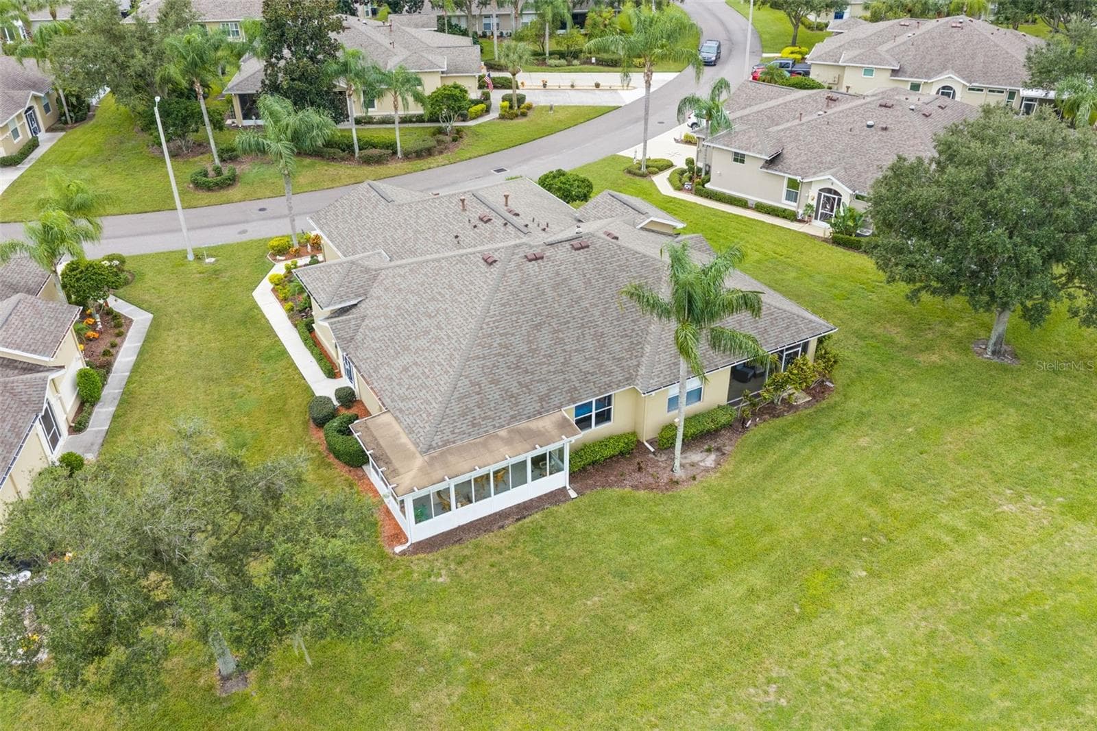 Rear Exterior - 2057 INVERNESS GREENS DR, SUN CITY CENTER