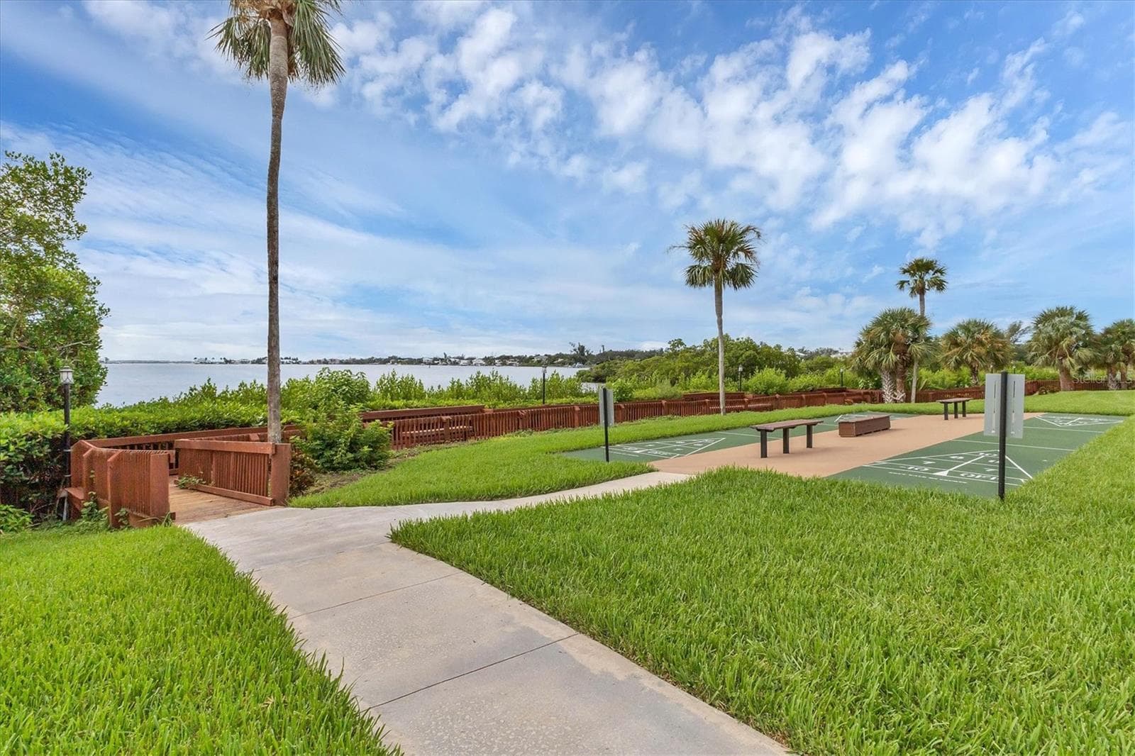 Condominium at 1640 STICKNEY POINT RD #40-101, SARASOTA, photo 29 of 38
