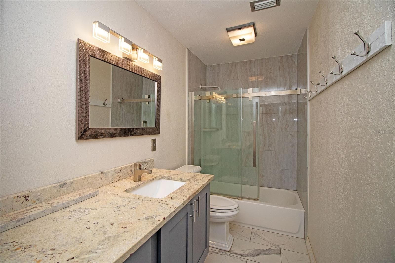 Condominium at 1640 CAPE HOPE AVE NE #2, ST PETERSBURG, photo 25 of 42