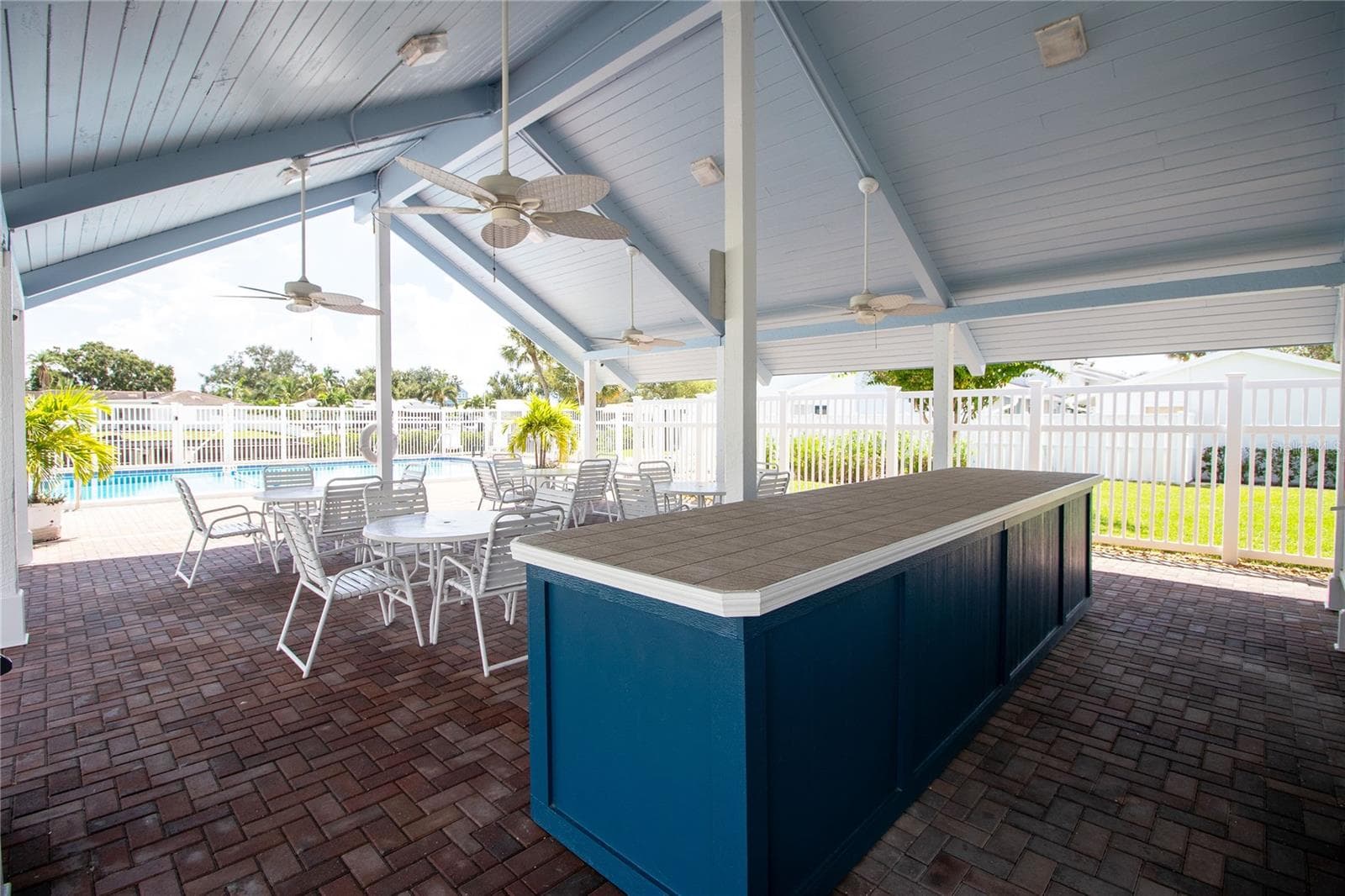 Condominium at 1640 CAPE HOPE AVE NE #2, ST PETERSBURG, photo 35 of 42
