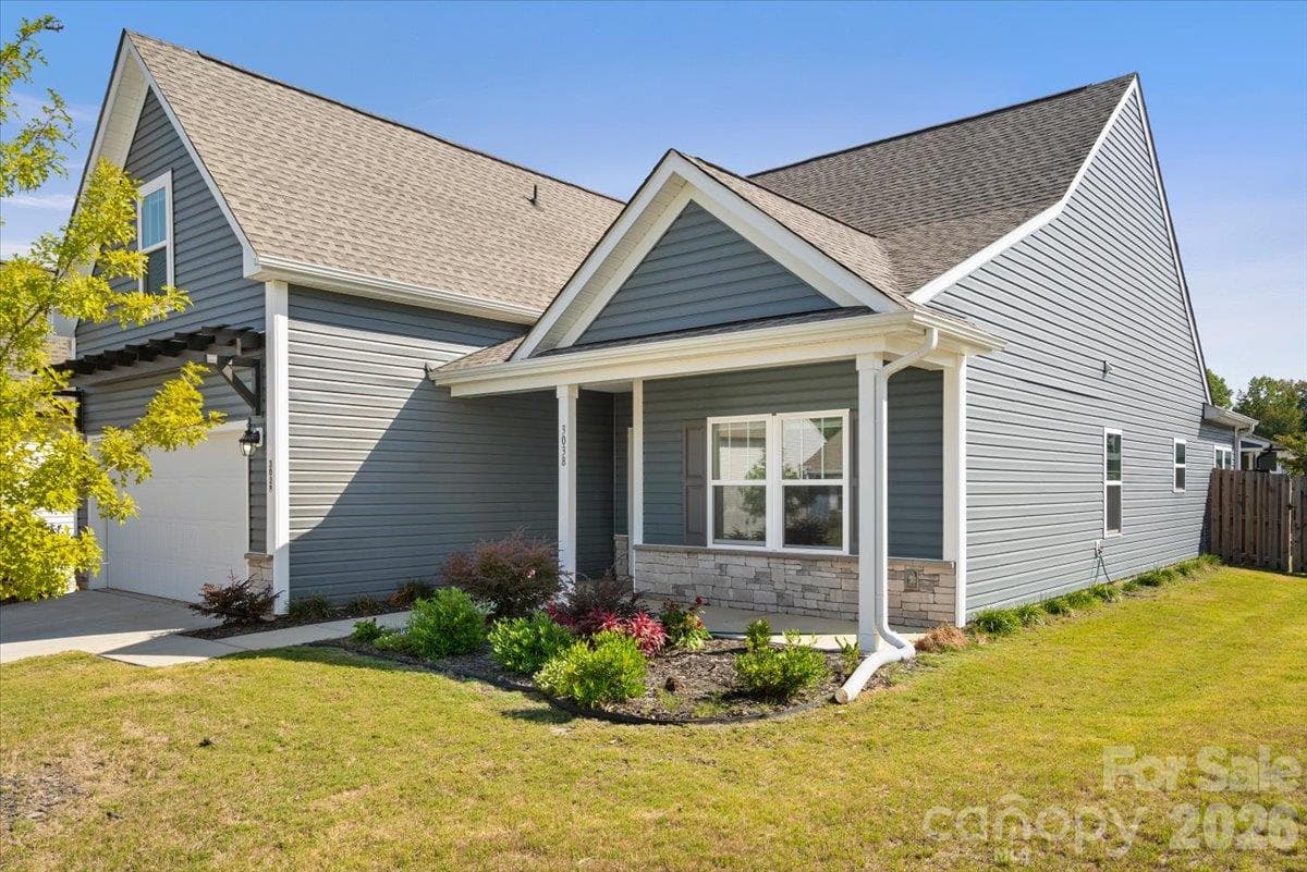 Single Family Residence at 3038 Pinehills Way, Mount Holly, photo 3 of 23