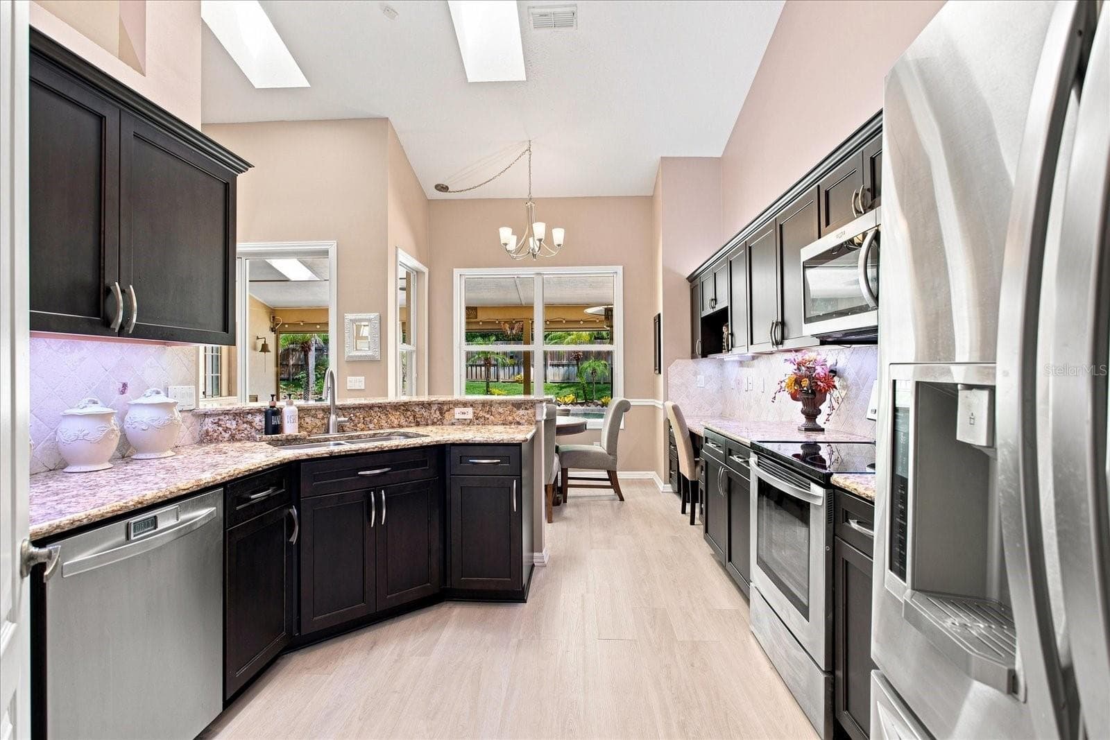 Single Family Residence at 1660 SWEETWATER WEST CIR, APOPKA, photo 14 of 44