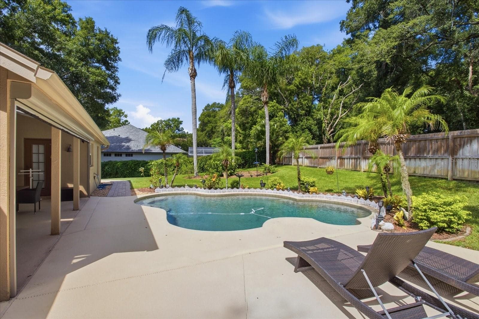 Single Family Residence at 1660 SWEETWATER WEST CIR, APOPKA, photo 29 of 44