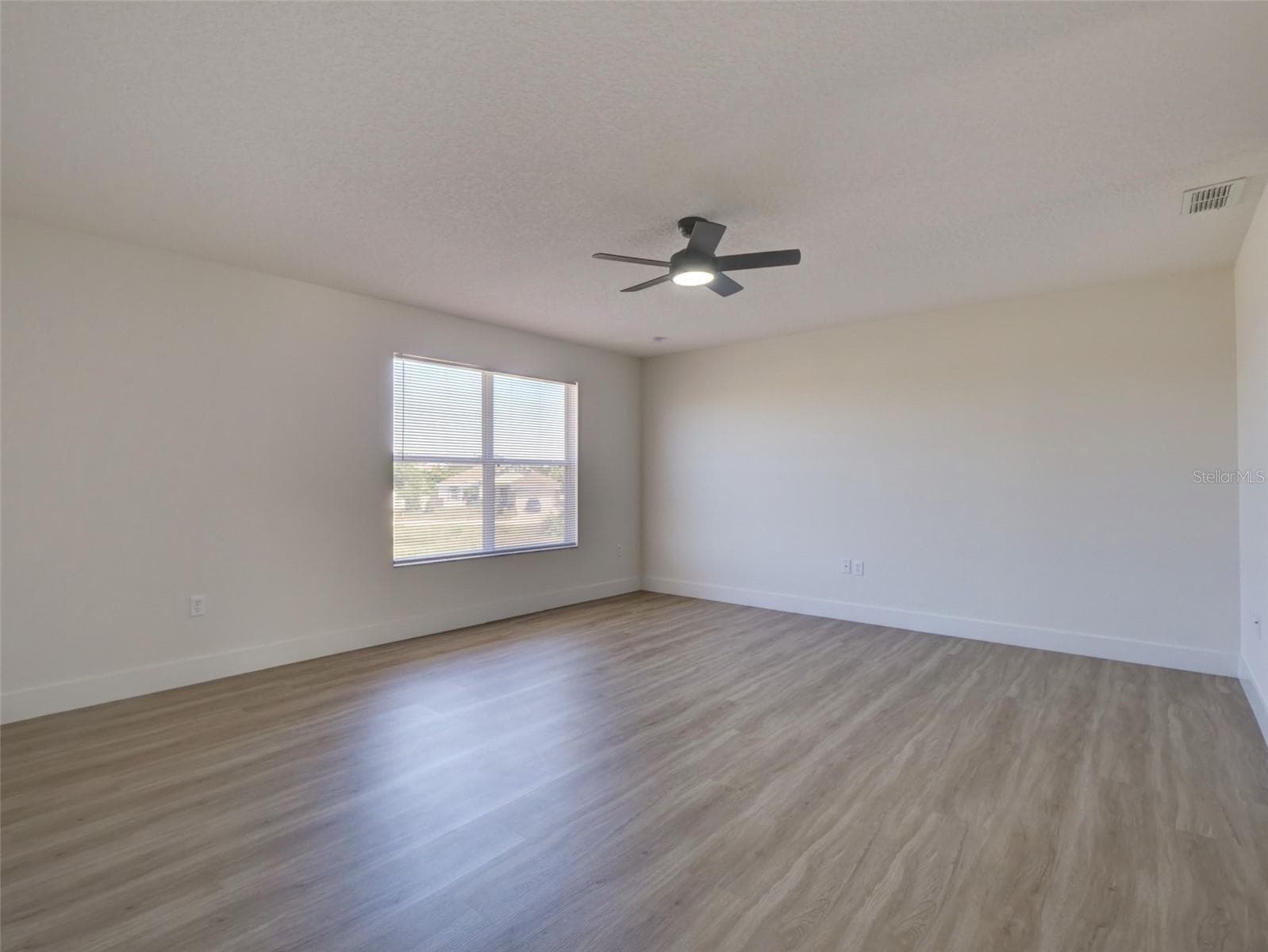PRIMARY SUITE - 307 BIG BLACK LN, POINCIANA