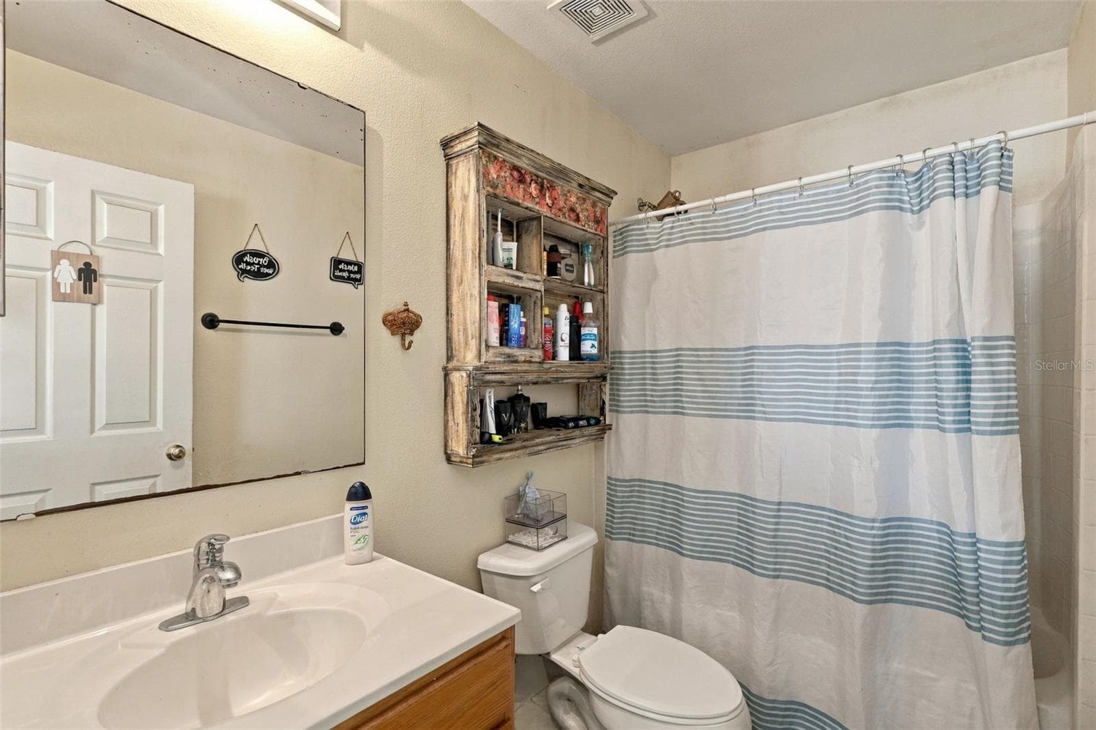 3RD FULL BATH - 1293 7TH AVE, DELAND