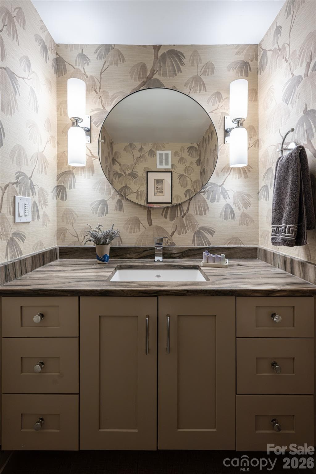 Powder room - 92 Horizon Hill Road, Asheville