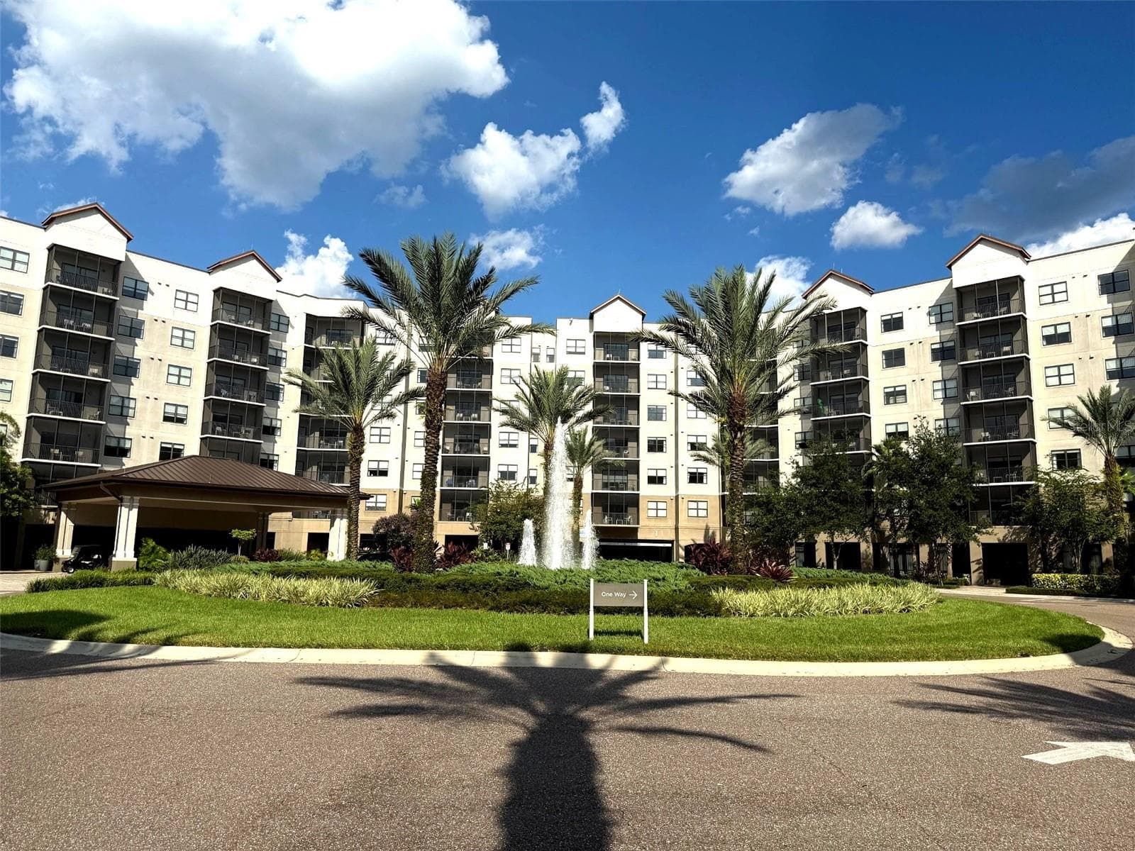 Condo - Hotel at 14501 GROVE RESORT AVE #2539, WINTER GARDEN, photo 2 of 41
