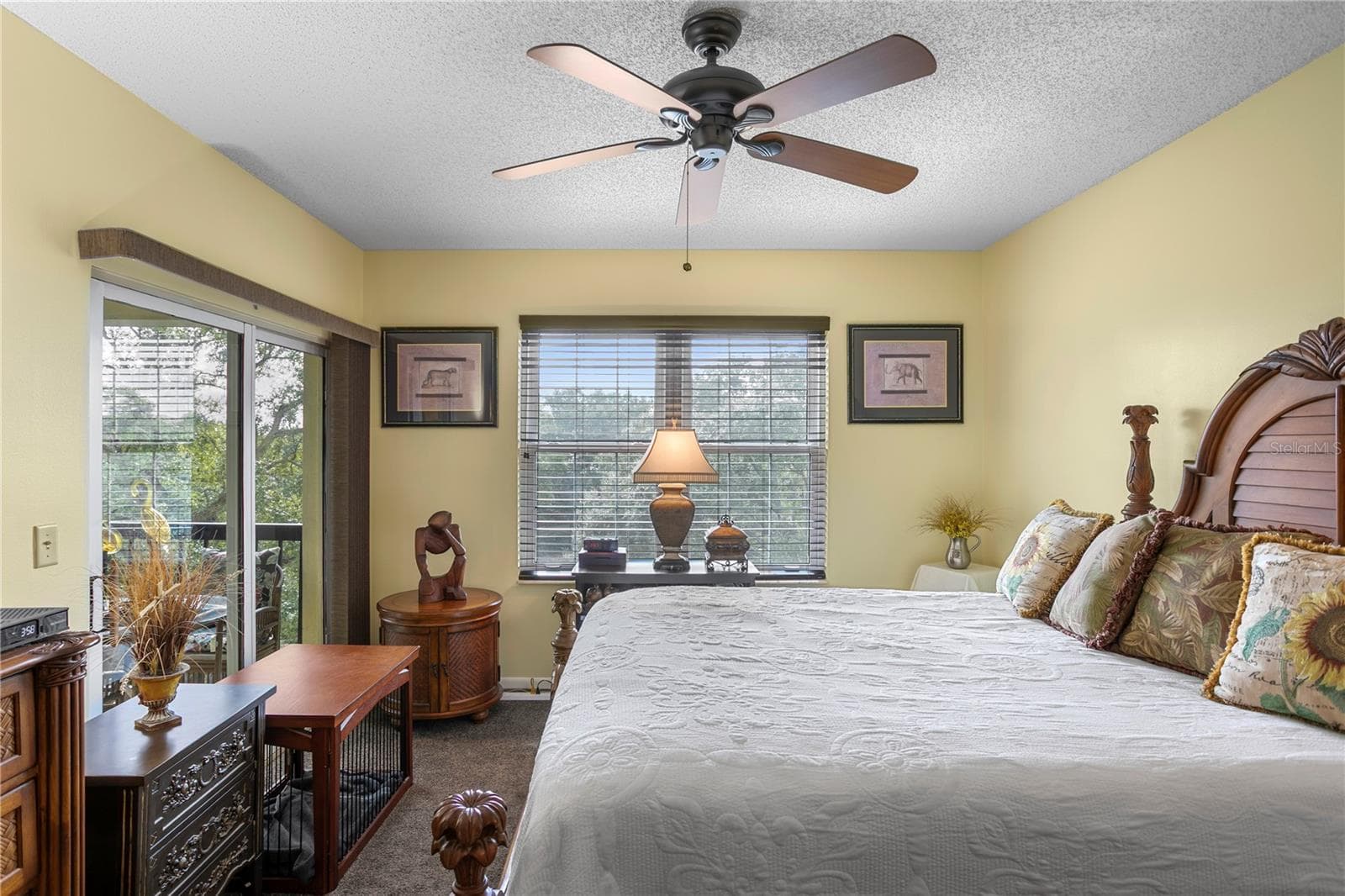 The primary bedroom offers direct access to the balcony for added outdoor enjoyment - 1000 S HARBOUR ISLAND BLVD #2306, TAMPA