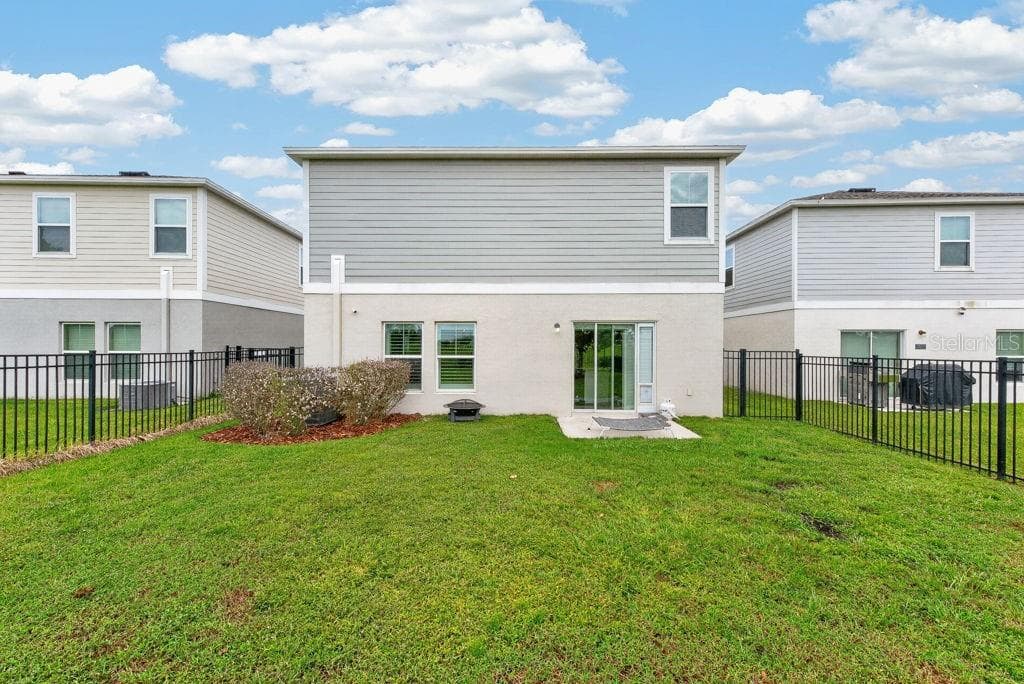 Single Family Residence at 14621 BRUMBY RIDGE AVE, RIVERVIEW, photo 55 of 75