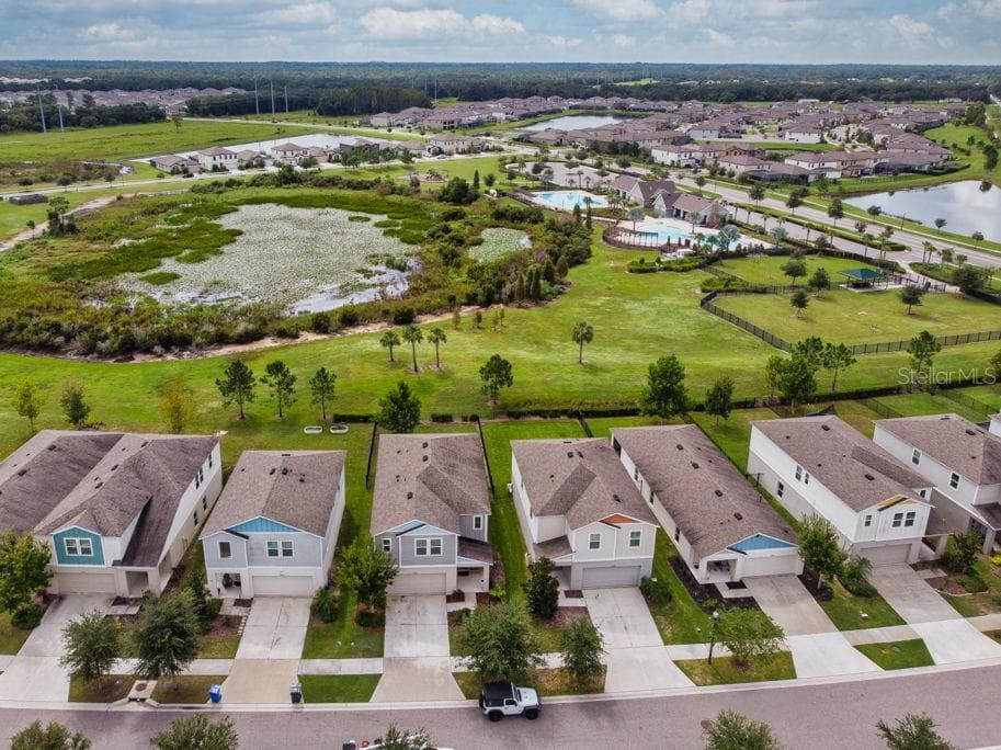 Single Family Residence at 14621 BRUMBY RIDGE AVE, RIVERVIEW, photo 66 of 75