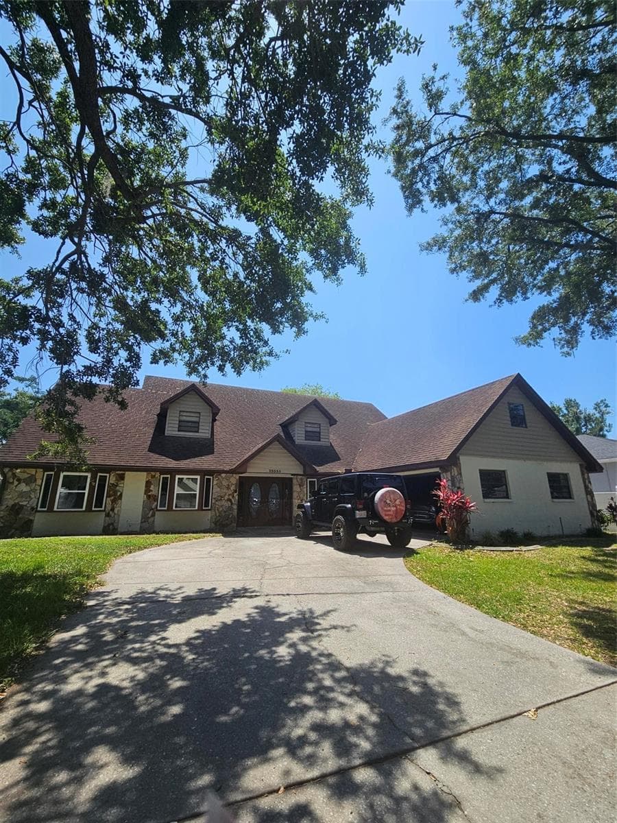 22335 SOUTHSHORE DR