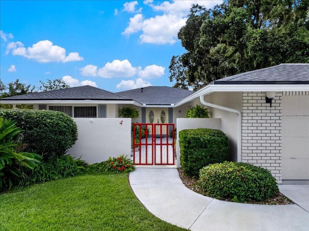 Single Family Residence at 4 COOPER CT, PALM COAST, photo 10 of 49