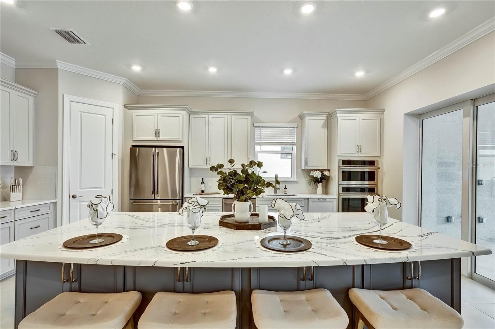 large island - 15281 CONTENTA LOOP, LAKEWOOD RANCH