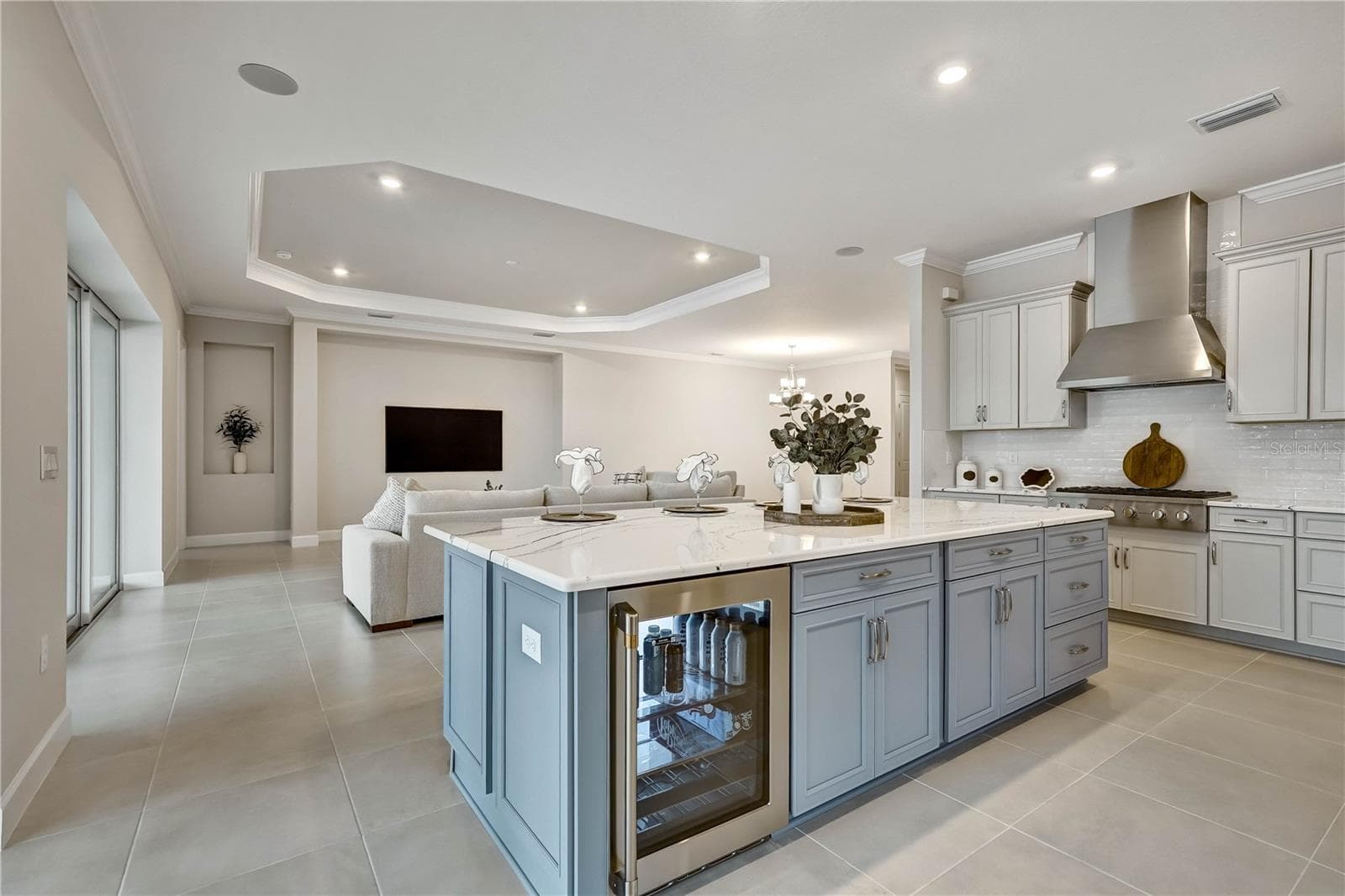 kitchen island with wine fridge - 15281 CONTENTA LOOP, LAKEWOOD RANCH