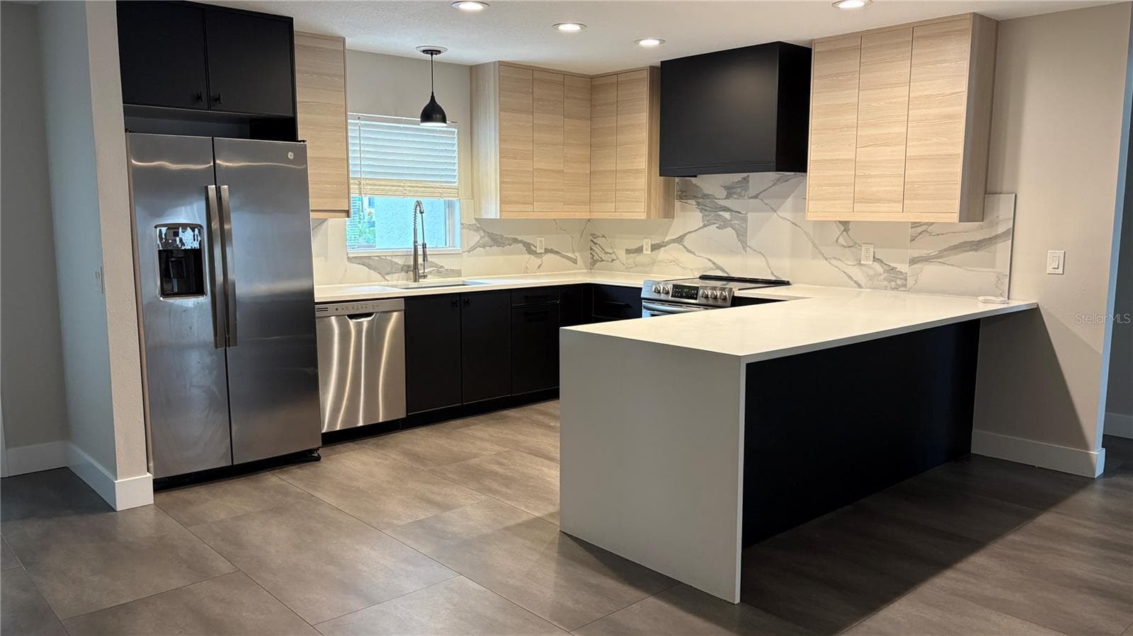 Kitchen - 6001 N LYNN AVE, TAMPA