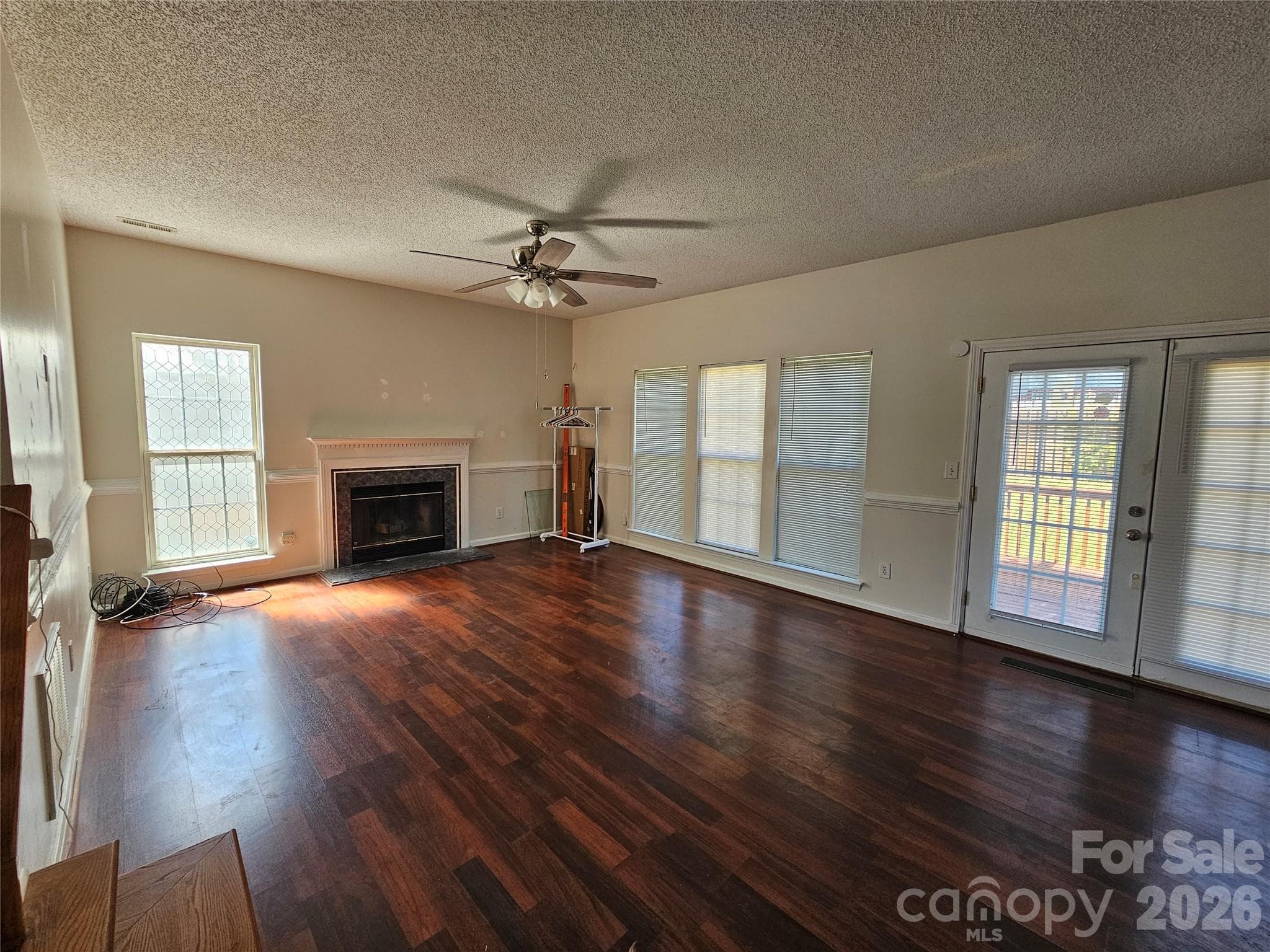 Single Family Residence at 7402 Shiras Court, Charlotte, photo 5 of 25