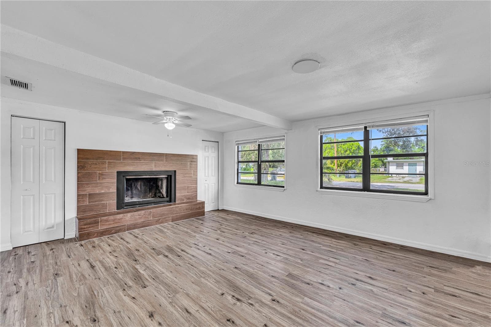 Single Family Residence at 218 6TH JPV ST, WINTER HAVEN, photo 9 of 25
