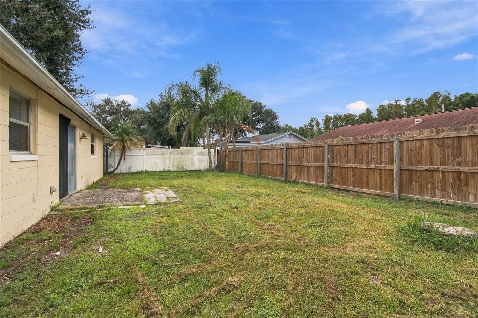 Single Family Residence at 8406 WILLOW FOREST CT, TAMPA, photo 31 of 46