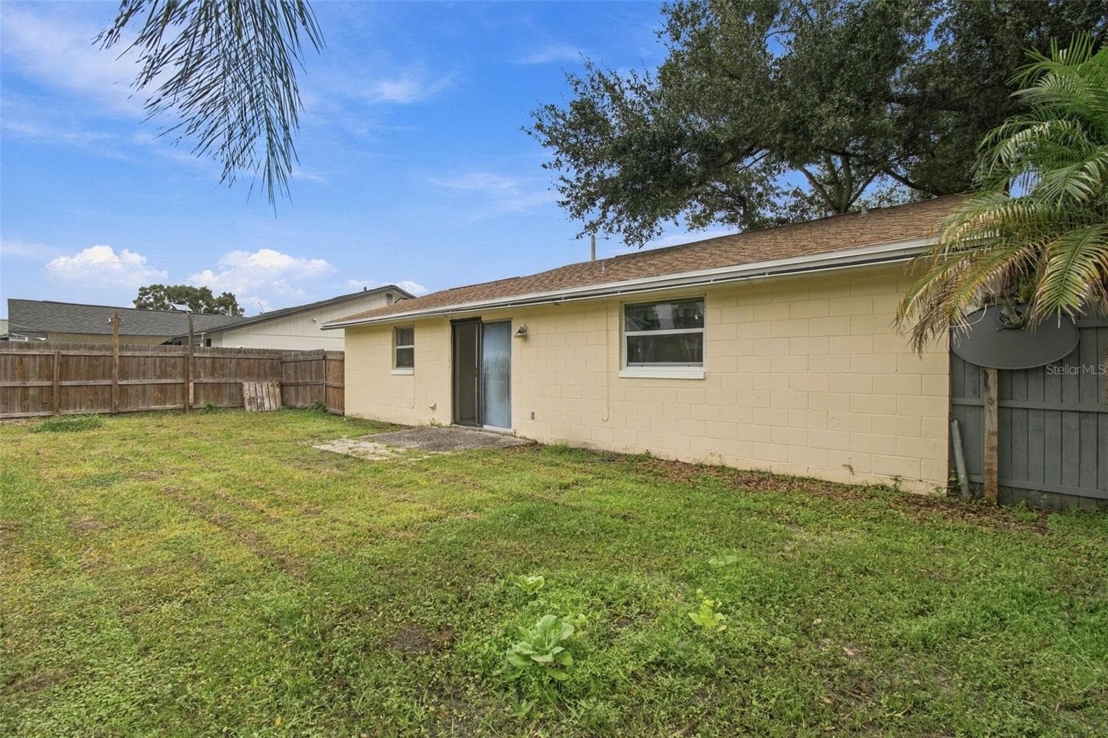 Single Family Residence at 8406 WILLOW FOREST CT, TAMPA, photo 34 of 46