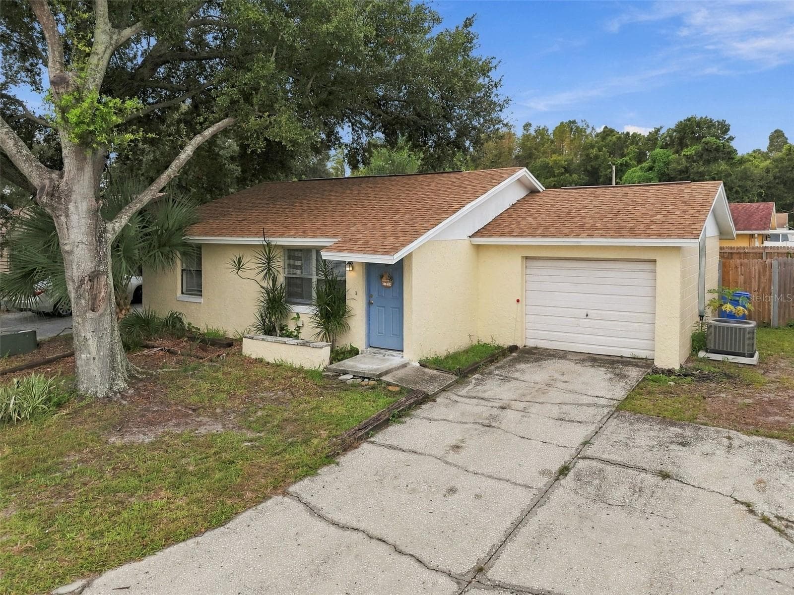 Single Family Residence at 8406 WILLOW FOREST CT, TAMPA, photo 39 of 46