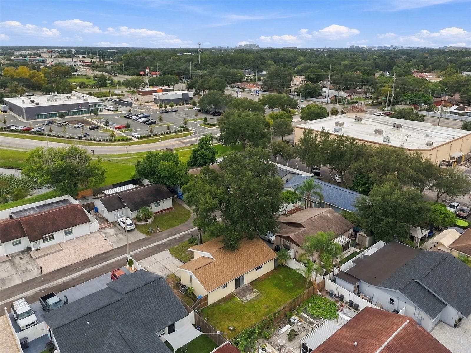 Single Family Residence at 8406 WILLOW FOREST CT, TAMPA, photo 44 of 46