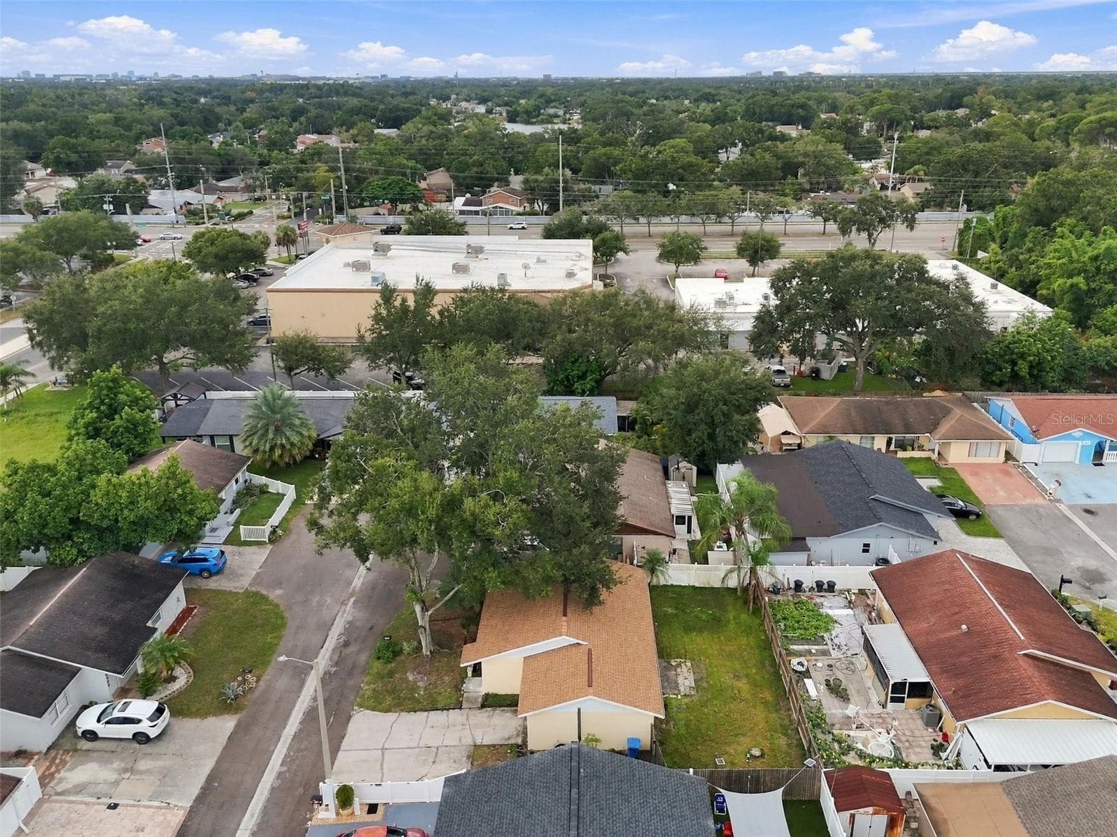 Single Family Residence at 8406 WILLOW FOREST CT, TAMPA, photo 45 of 46