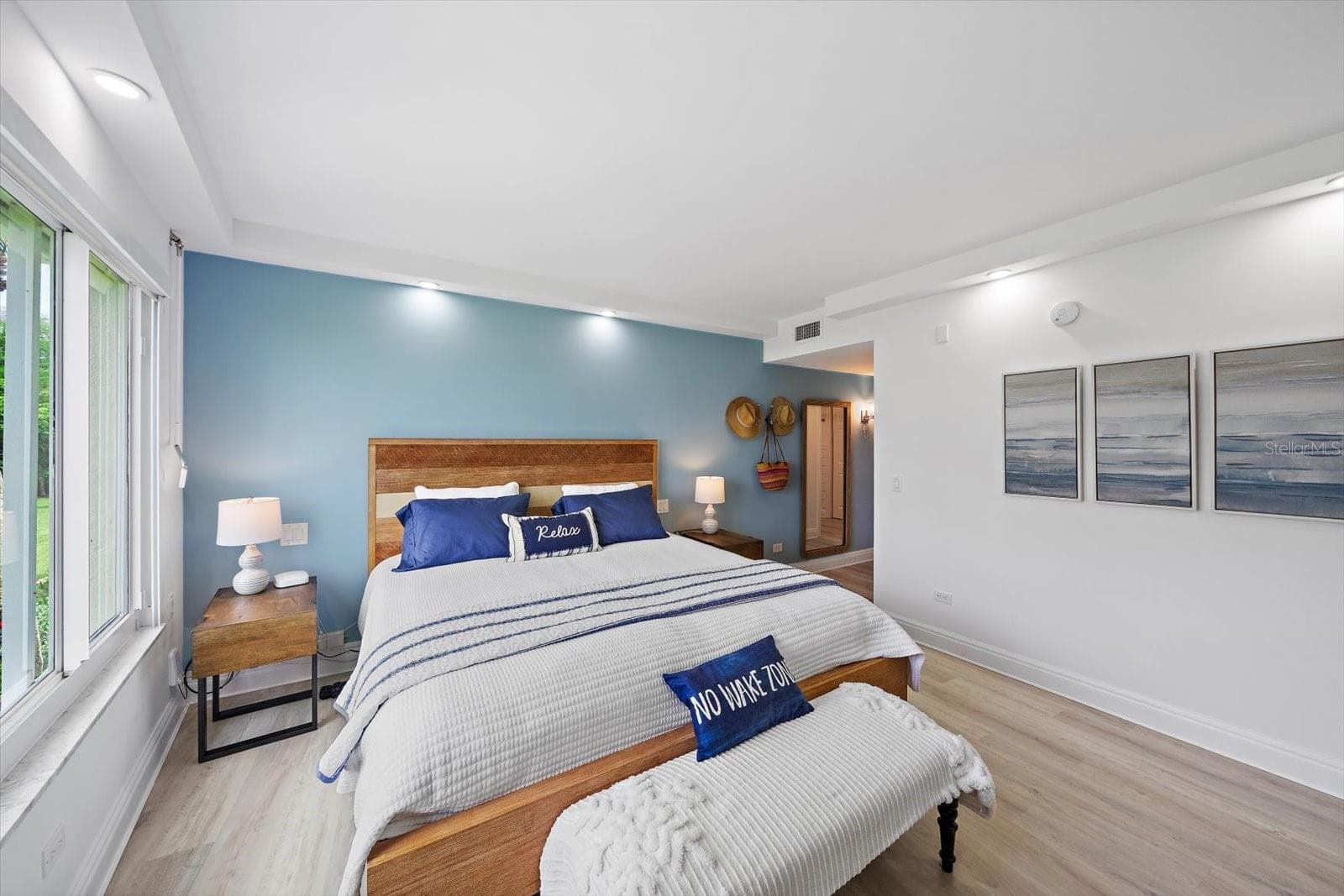 Primary bedroom - 100 SANDS POINT RD #219, LONGBOAT KEY