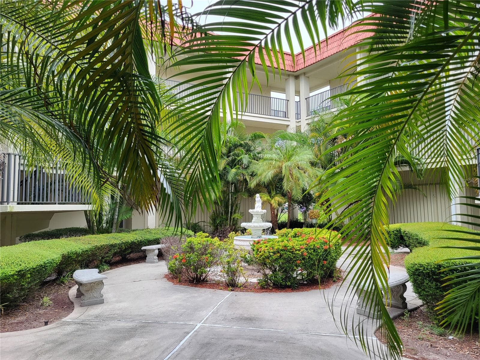 Mediterranean Manors - 2700 BAYSHORE BLVD #4102, DUNEDIN