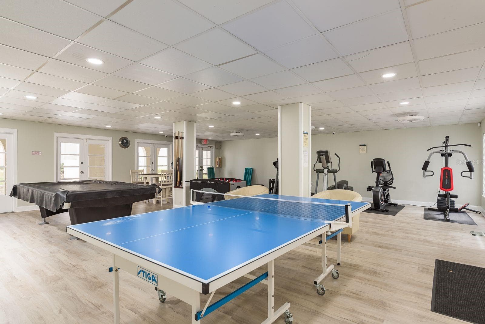 Mediterranean Manors - 2700 BAYSHORE BLVD #4102, DUNEDIN