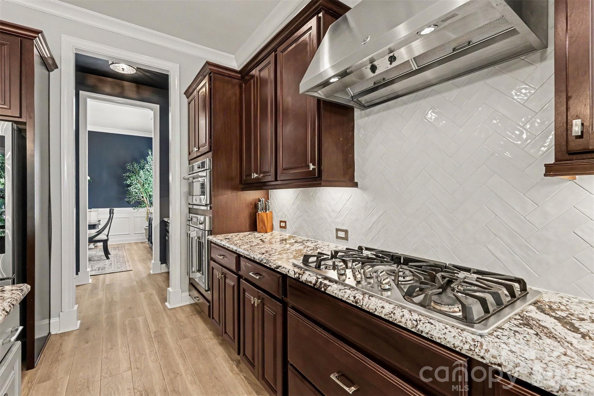 Single Family Residence at 726 Kathy Dianne Drive, Fort Mill, photo 10 of 48