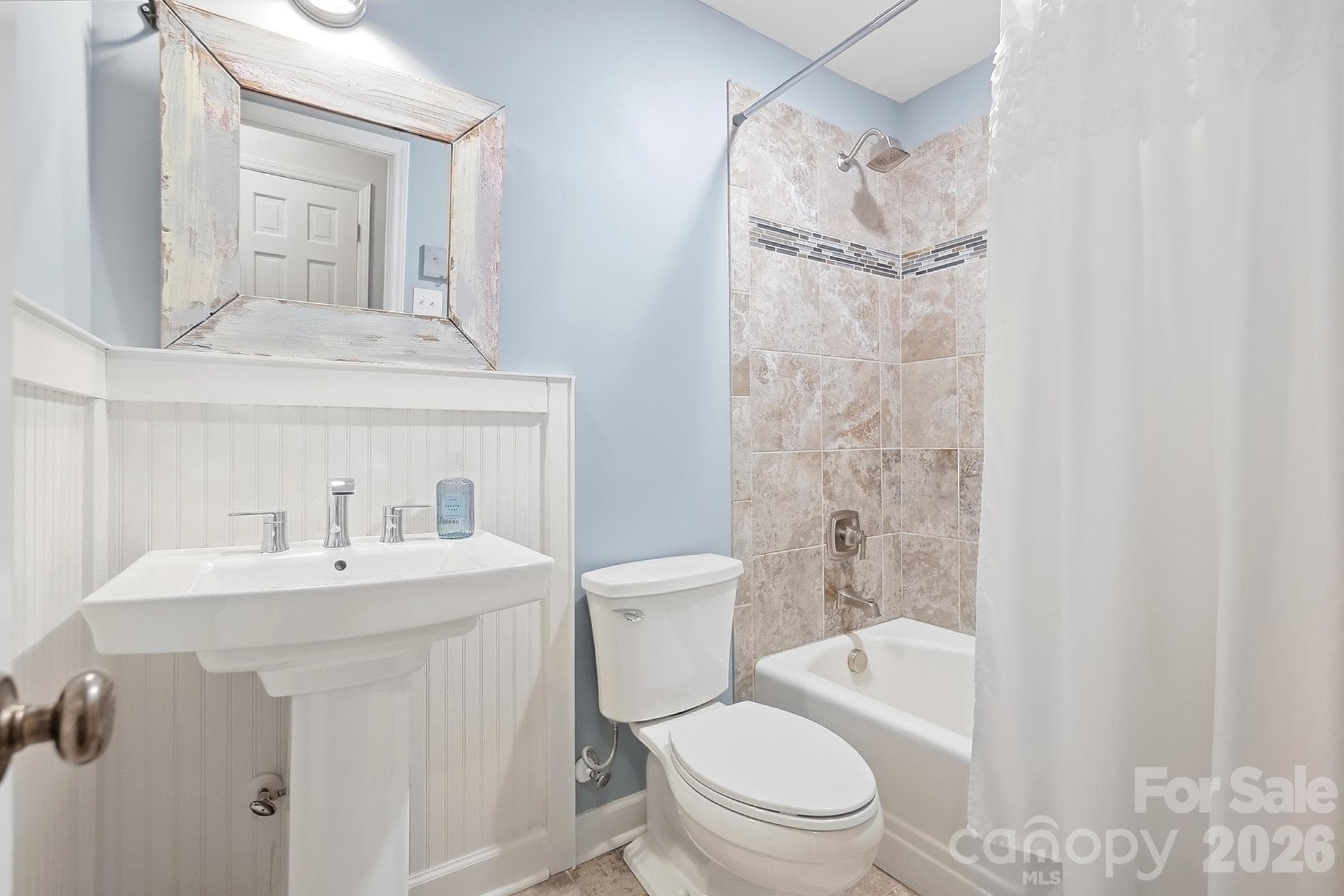 Hallway Bathroom - 4315 Emory Lane, Charlotte