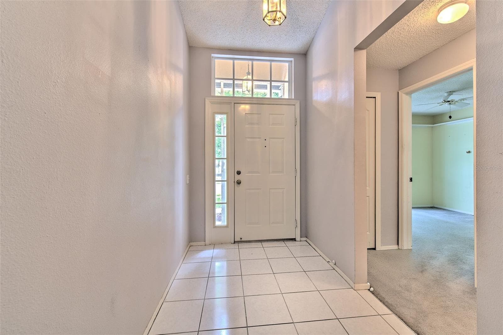 Single Family Residence at 235 LAKEWAY LN, APOLLO BEACH, photo 2 of 36
