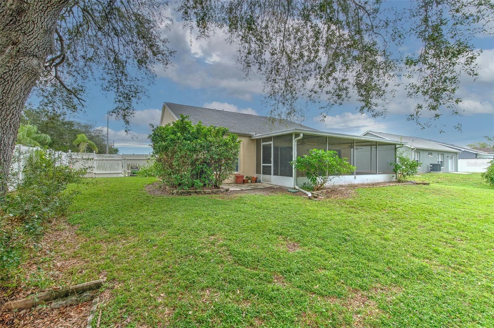 Single Family Residence at 235 LAKEWAY LN, APOLLO BEACH, photo 28 of 36