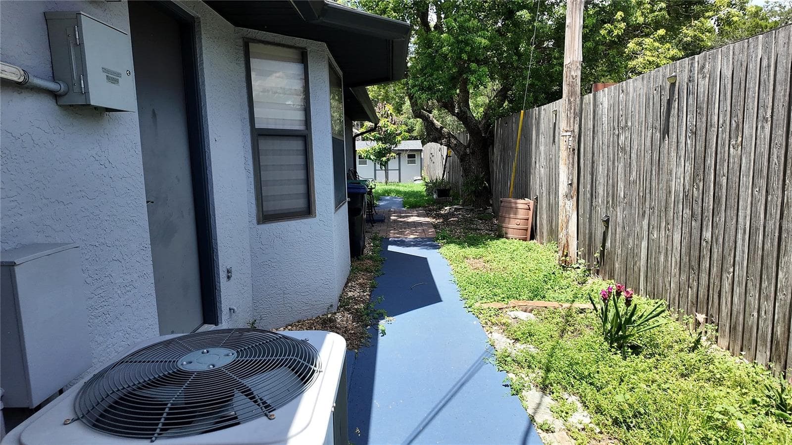 Single Family Residence at 1055 HOLDEN AVE, ORLANDO, photo 15 of 20